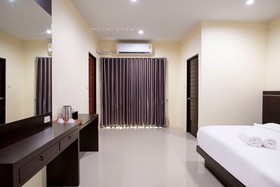 Thip Thip Hotel