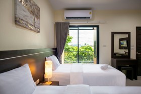 Thip Thip Hotel