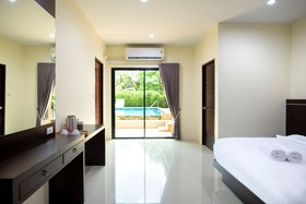 Thip Thip Hotel