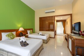 Timber House Resort
