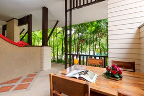 Timber House Resort