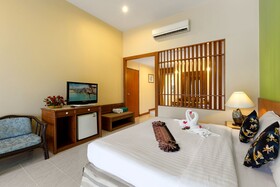 Timber House Resort