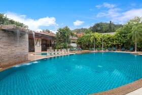 Timber House Resort