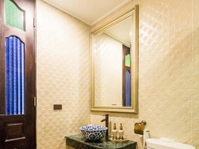 U Residence Hotel