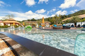 U Rip resort