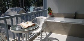 Villa Cha-Cha Krabi Beachfront Resort