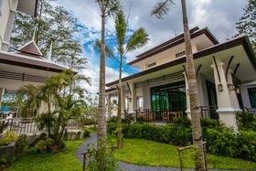 Wanarom Residence Hotel