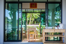 Wanarom Residence Hotel