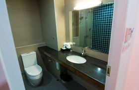 Chawlada Hotel