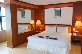 Grand Park Hotel