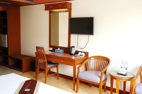 Grand Park Hotel