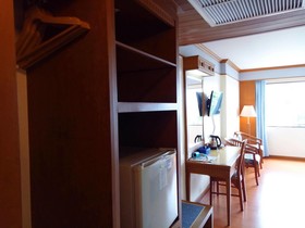 Grand Park Hotel