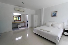 Issara Beach Resort