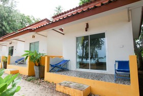 Issara Beach Resort