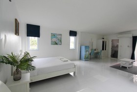 Issara Beach Resort