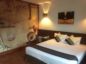 Ligor City Hotel