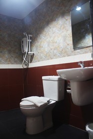 Metro Hotel & Spa