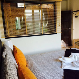 Montra Nakhon Guesthouse