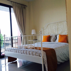 Montra Nakhon Guesthouse