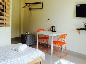 Montra Nakhon Guesthouse