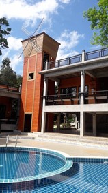 Plainam Resort
