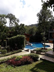 Plainam Resort