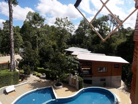 Plainam Resort