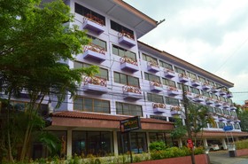 Premier Hotel Nakhonsithammarat