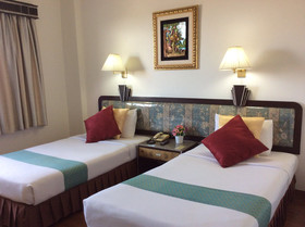 Thai Hotel