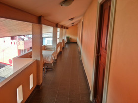 Holiday Hotel