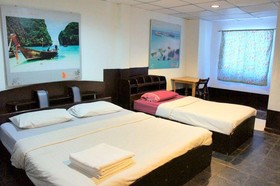 Golden Bee Phi Phi