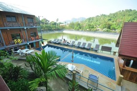 Golden Hill Bungalows