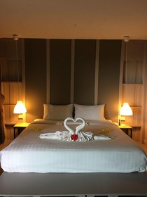 Hip Seaview Resort