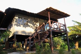 Hip Seaview Resort