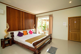 Paradise Resort Phi Phi