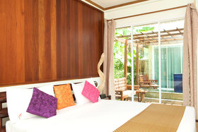 Paradise Resort Phi Phi
