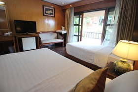 Phi Phi Banyan Villa