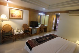 Phi Phi Banyan Villa