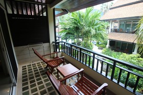 Phi Phi Banyan Villa