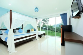 Phi Phi Chang Grand Resort & Spa