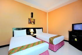 Phi Phi Chang Grand Resort & Spa