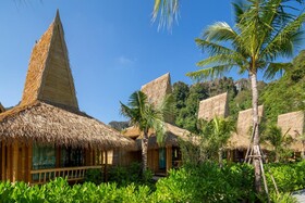 Phi Phi CoCo Beach Resort