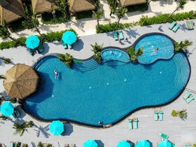 Phi Phi CoCo Beach Resort