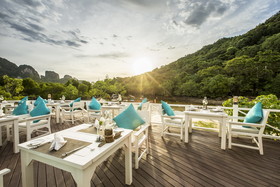 SAii Phi Phi Island Village