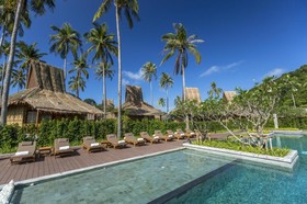 SAii Phi Phi Island Village
