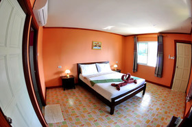 Phi Phi Sand Sea House