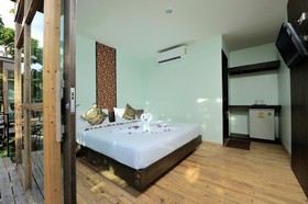 Phi Phi Sea Sky Resort