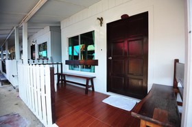 Phi Phi Twin Palms Bungalows