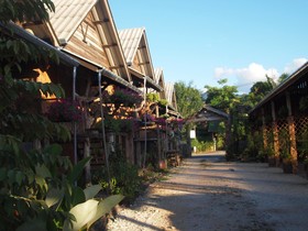 Monpai Resort