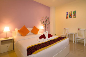 Petch Ranong At Town